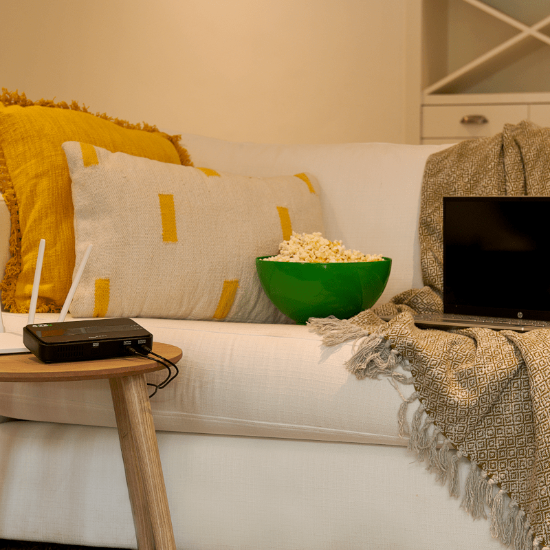 Picture of GIZZU 36W 32Wh 8800mAh Mini Dual DC UPS Lithium - Black