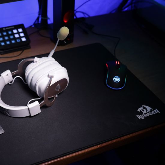 Picture of REDRAGON MOUSEPAD FLICK XL 400X900 BK