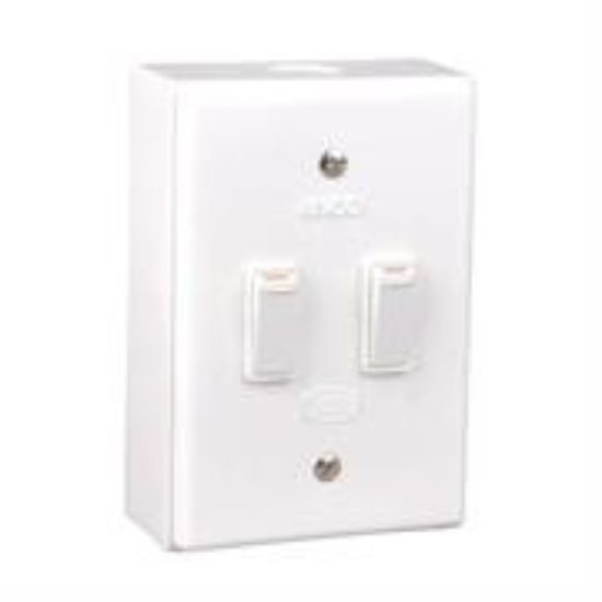 Picture of Lesco LSS Range 2 Lever 2x1 Way Switch Shrink Wrapped