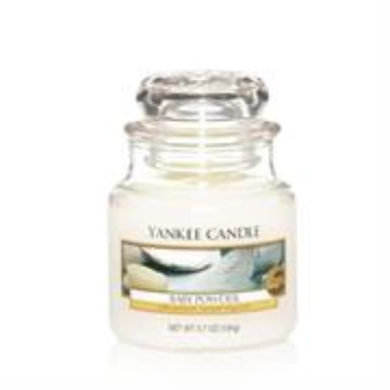 Picture of Yankee Candle Baby Powder Small Jar